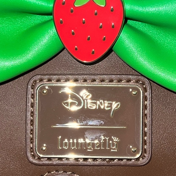 Loungefly Disney Minnie Mouse Scented Chocolate Dipped Strawberry Backpack - Picture 6 of 8